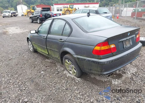 2002 BMW 325 Xi из США, поврежденный, VIN WBAEU33422PH85075